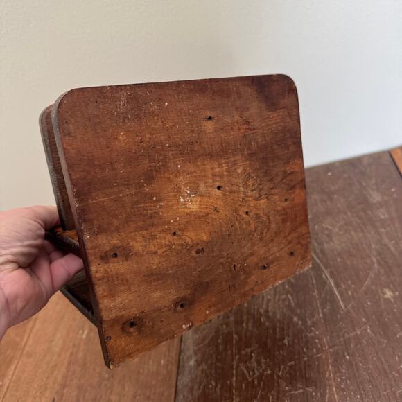 Vintage‎ Retro Wood Caddy Napkins Salt Pepper Shaker with handle - Picture 7 of 10